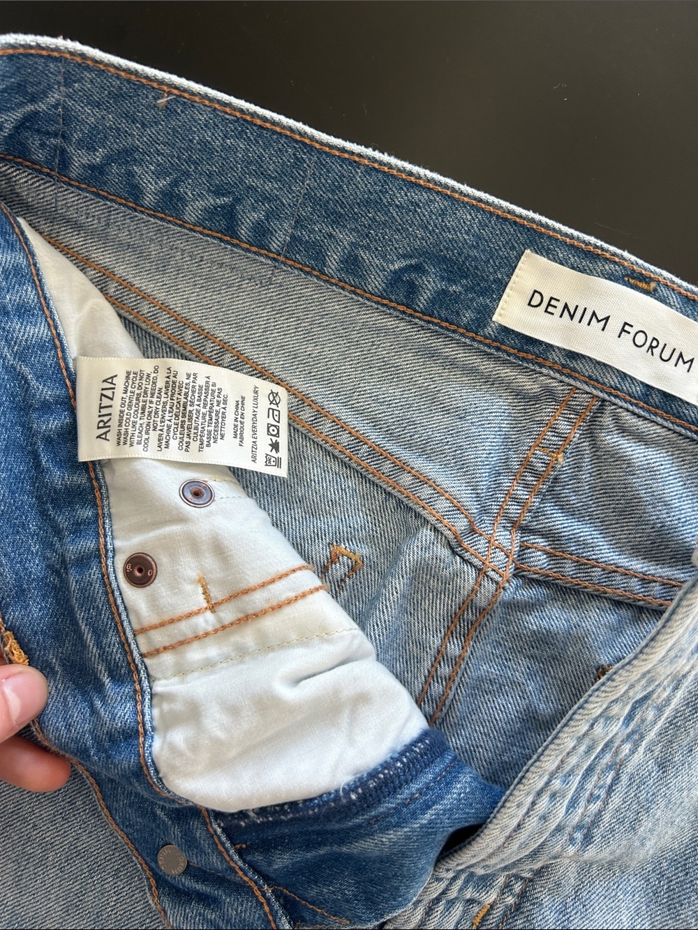 Aritzia Denim Forum The '90s Ricci Denim Skirt - Picture 5 of 7